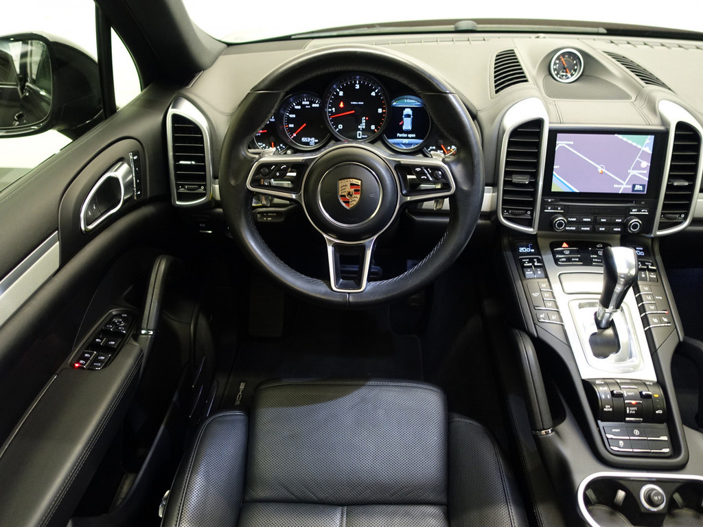 
								Porsche Cayenne 3.0 D Sport Chrono 310Pk Aut- Panoramadak, Bose Audio, Memory Seats, Stoelventilatie, Park Assist vol									