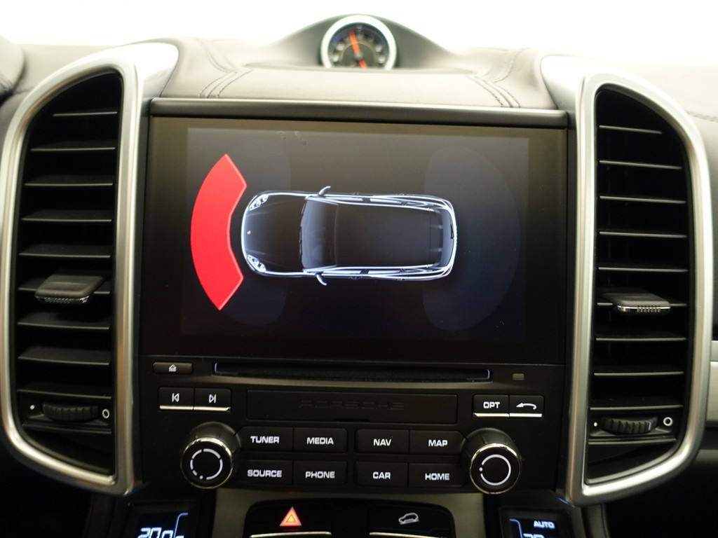 
								Porsche Cayenne 3.0 D Sport Chrono 310Pk Aut- Panoramadak, Bose Audio, Memory Seats, Stoelventilatie, Park Assist vol									