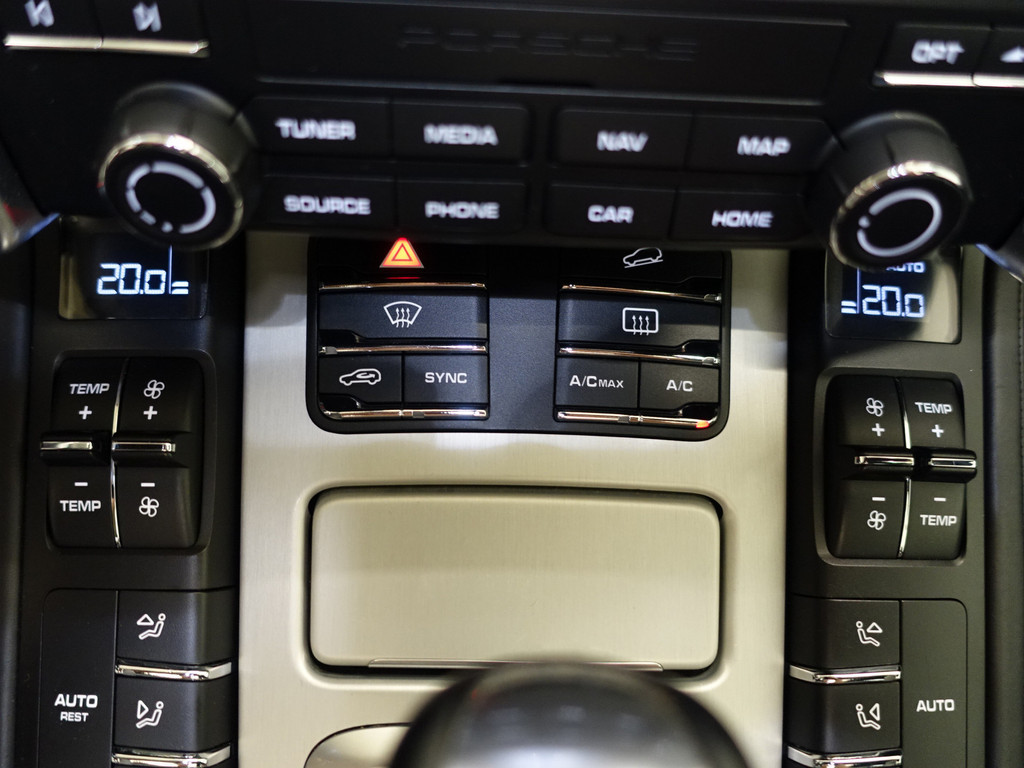 
								Porsche Cayenne 3.0 D Sport Chrono 310Pk Aut- Panoramadak, Bose Audio, Memory Seats, Stoelventilatie, Park Assist vol									