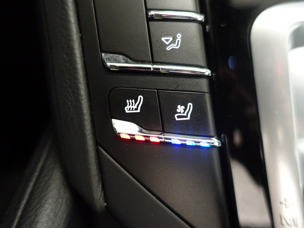 
Porsche Cayenne 3.6 S Sport Chrono 300pk Aut- Panodak, Bose Audio, Leder, Camera, Xenon Led, Memory vol									