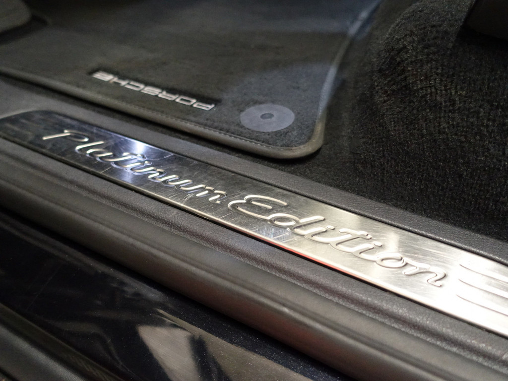
								Porsche Cayenne 3.0 D Sport Chrono 310Pk Aut- Panoramadak, Bose Audio, Memory Seats, Stoelventilatie, Park Assist vol									