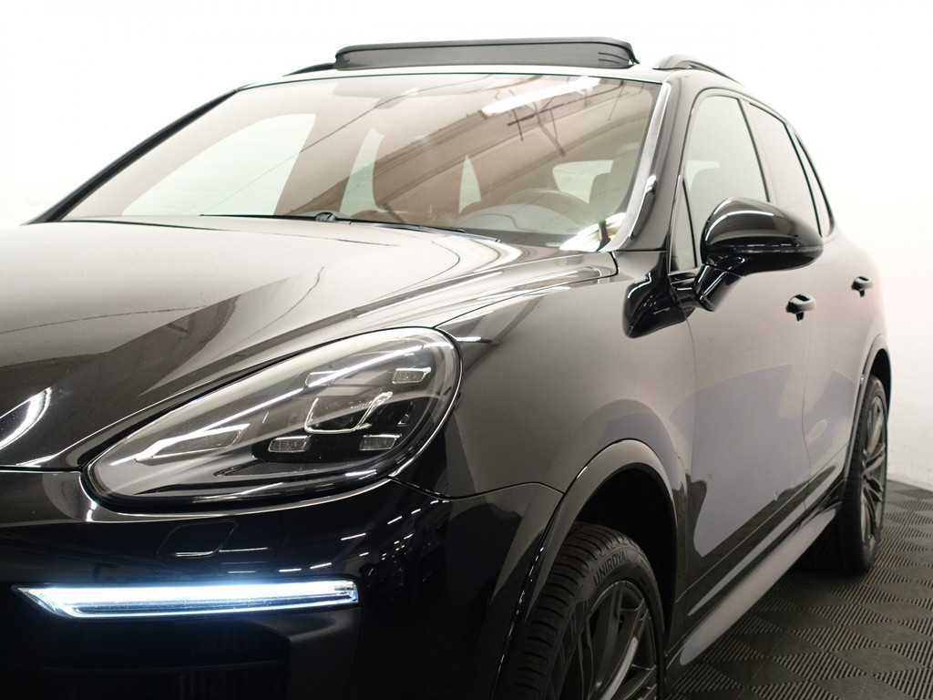 
								Porsche Cayenne 3.0 D Sport Chrono 310Pk Aut- Panoramadak, Bose Audio, Memory Seats, Stoelventilatie, Park Assist vol									