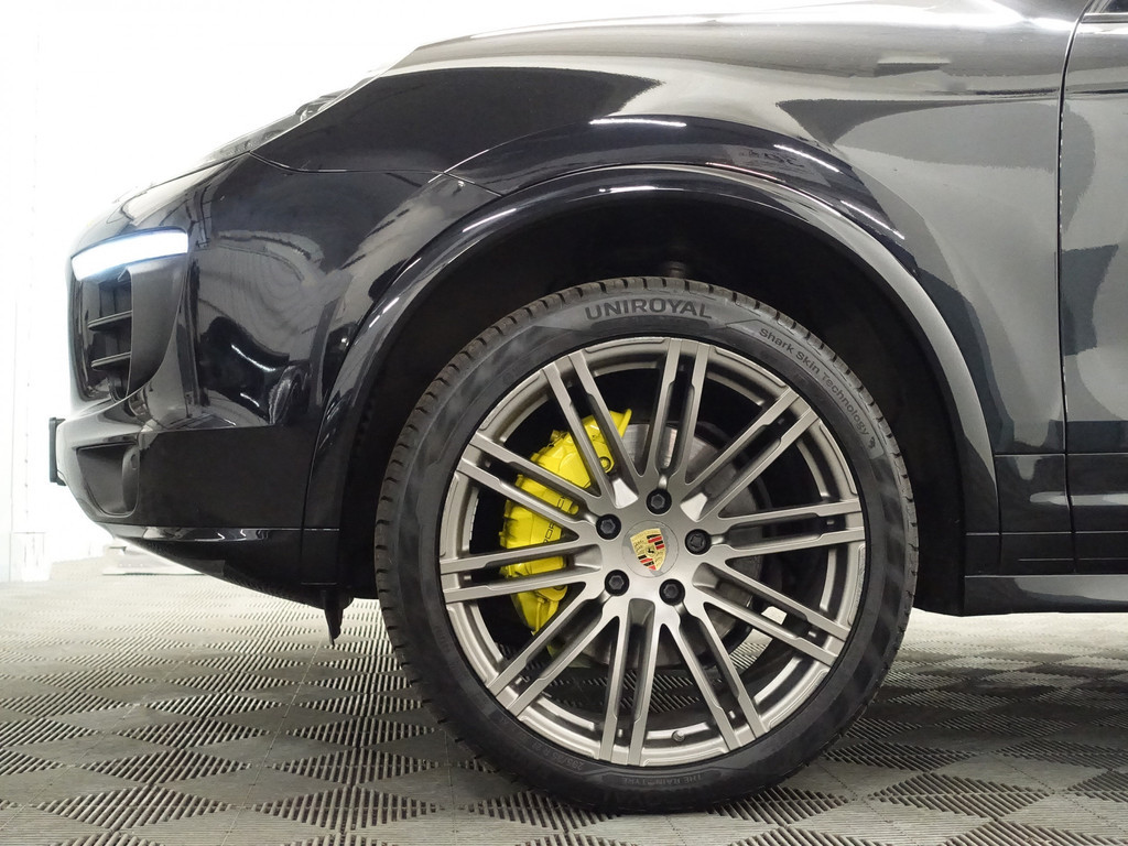 
								Porsche Cayenne 3.0 D Sport Chrono 310Pk Aut- Panoramadak, Bose Audio, Memory Seats, Stoelventilatie, Park Assist vol									
