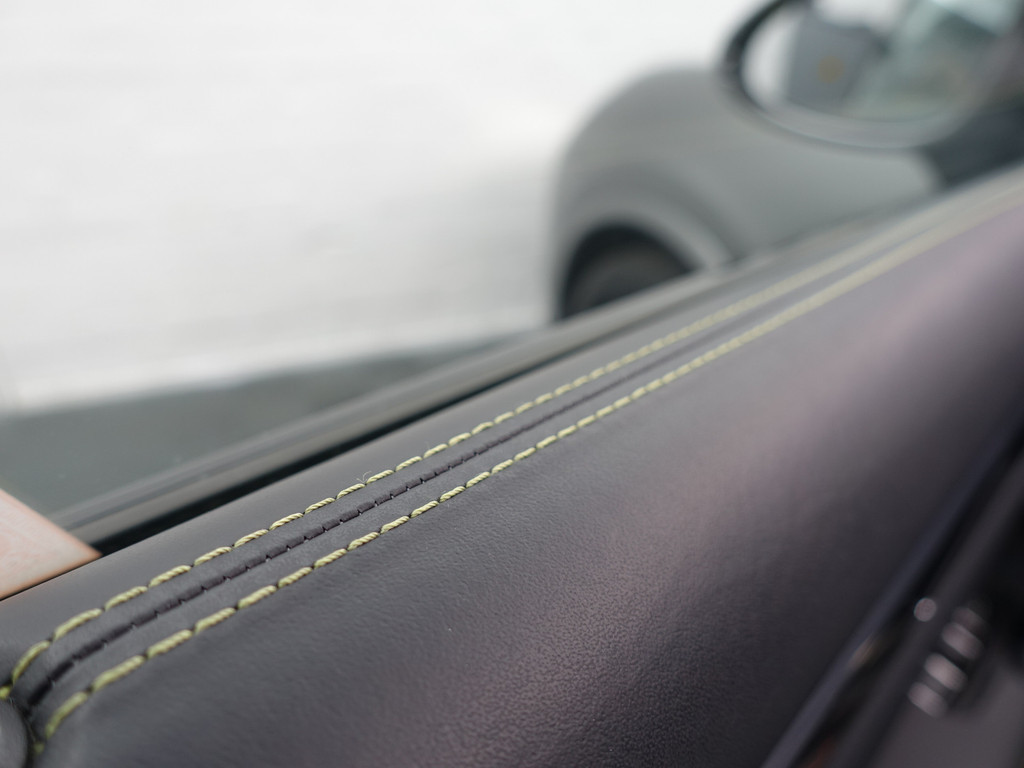 
Porsche Cayenne 3.0 S E-Hybrid Sport Design Aut- Volledig Dealer Onderhouden, Sport Chrono, Bose Audio, Memory Seats vol									