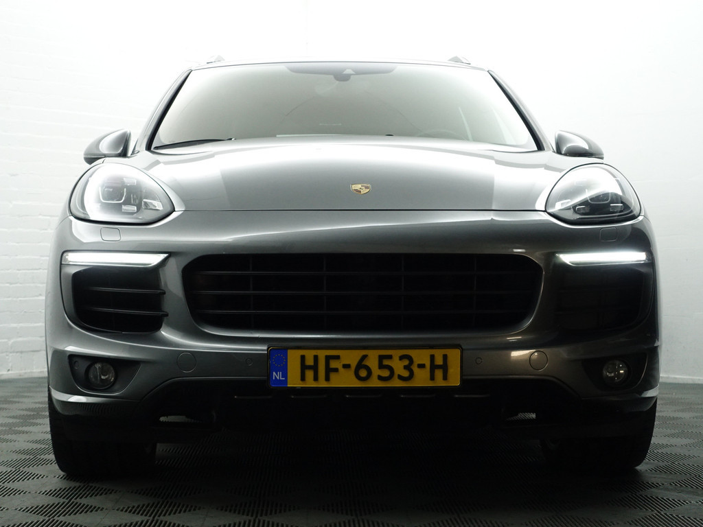 
Porsche Cayenne 3.0 S E-Hybrid Sport Design Aut- Volledig Dealer Onderhouden, Sport Chrono, Bose Audio, Memory Seats vol									