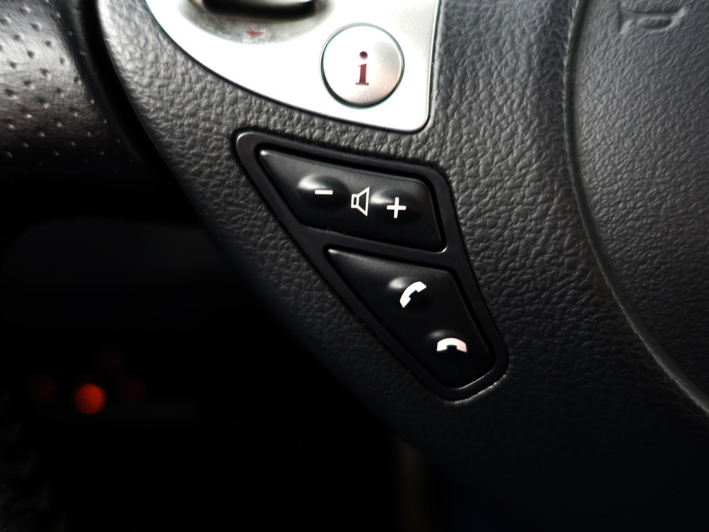 
Nissan Juke 1.6 Tekna Aut- Panoramadak, 360 Camera, Keyless, Leder Interieur, Clima, Navigatie vol									