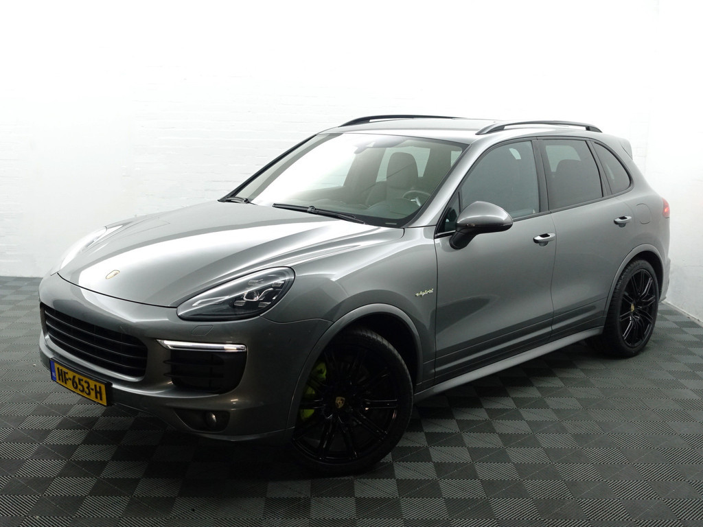 
Porsche Cayenne 3.0 S E-Hybrid Sport Design Aut- Volledig Dealer Onderhouden, Sport Chrono, Bose Audio, Memory Seats vol									