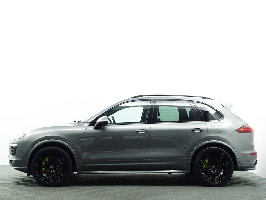
Porsche Cayenne 3.0 S E-Hybrid Sport Design Aut- Volledig Dealer Onderhouden, Sport Chrono, Bose Audio, Memory Seats vol									