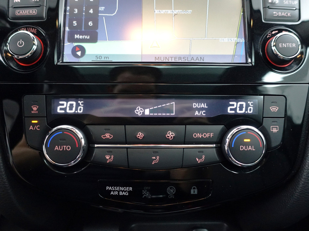
								Nissan QASHQAI 1.2 Tekna- Panodak, Leder Interieur, 360 Camera, Lane Assist, Sfeerverlichting, Park Assist, Xenon Led vol									