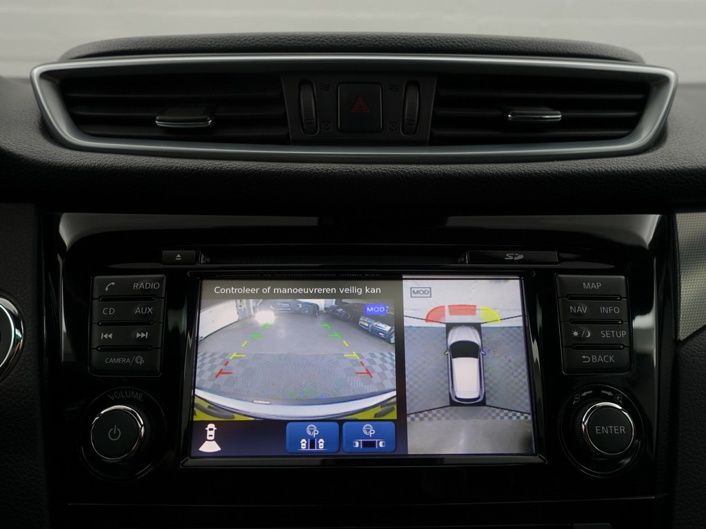 
Nissan QASHQAI 1.2 Tekna + Design Leder Interieur, Panoramadak, Xenon Led, Bose Audio, Memory, Sfeerverlichting vol									