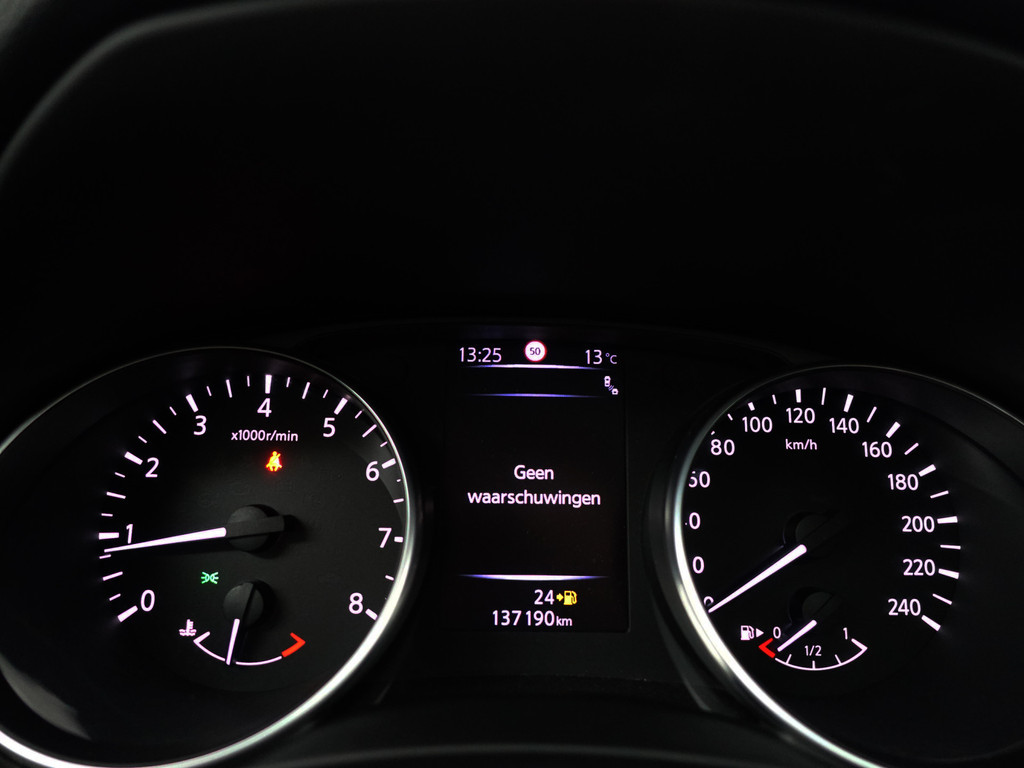 
Nissan QASHQAI 1.2 Tekna + Design Leder Interieur, Panoramadak, Xenon Led, Bose Audio, Memory, Sfeerverlichting vol									