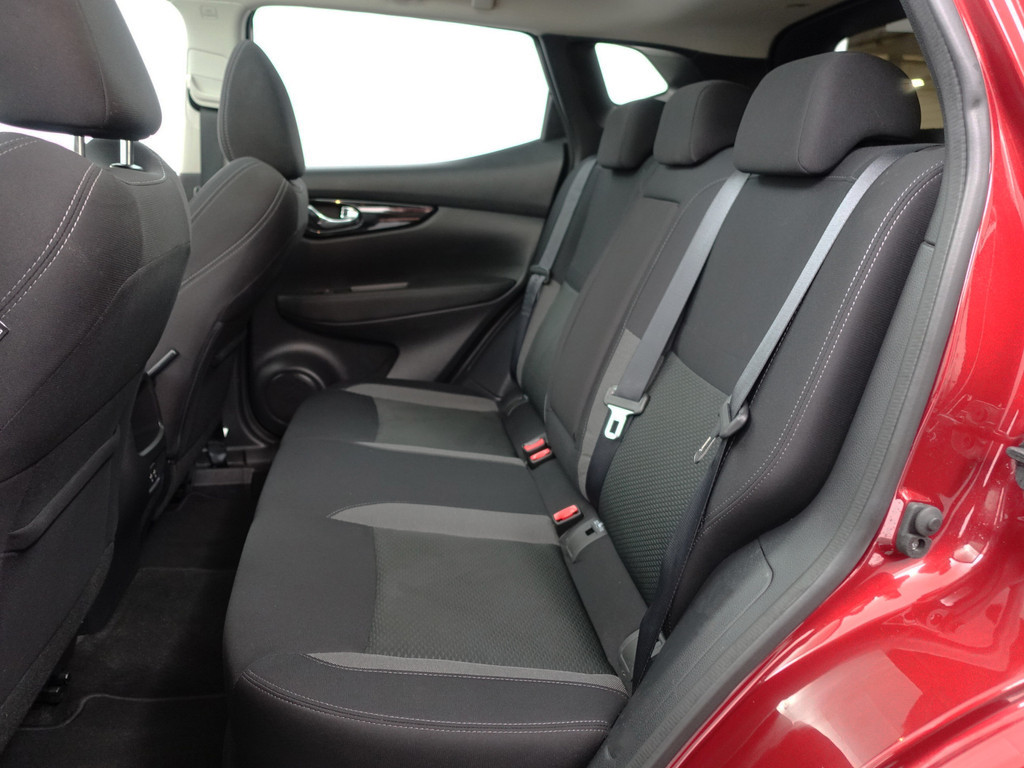
Nissan QASHQAI 1.3 DIG-T N-Connecta Aut- Panodak, 360 Camera, Lane Assist, Trekhaak, Keyless, Xenon Led vol									
