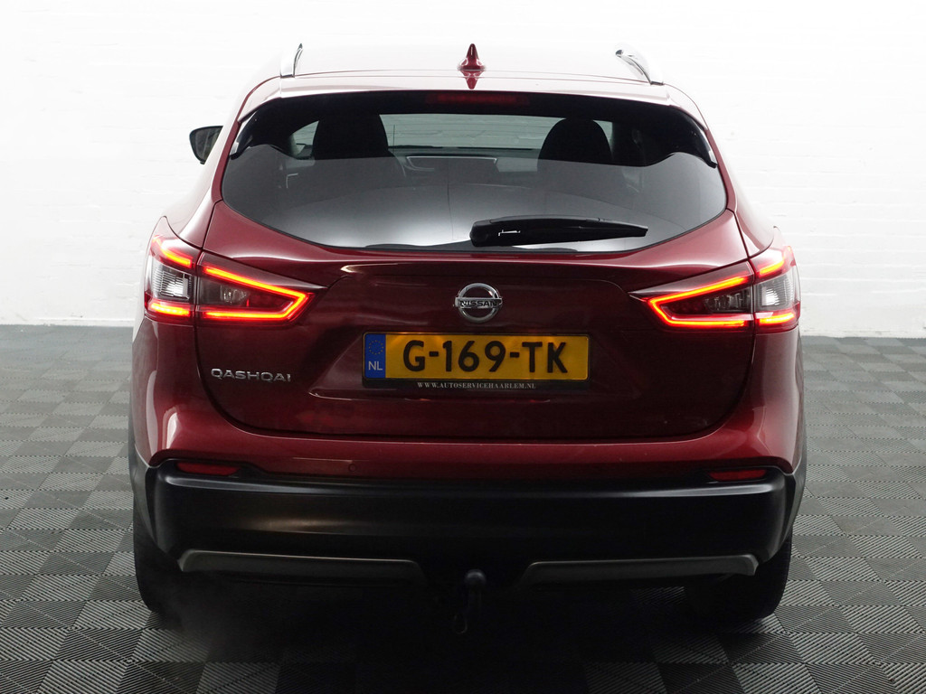
Nissan QASHQAI 1.3 DIG-T N-Connecta Aut- Panodak, 360 Camera, Lane Assist, Trekhaak, Keyless, Xenon Led vol									