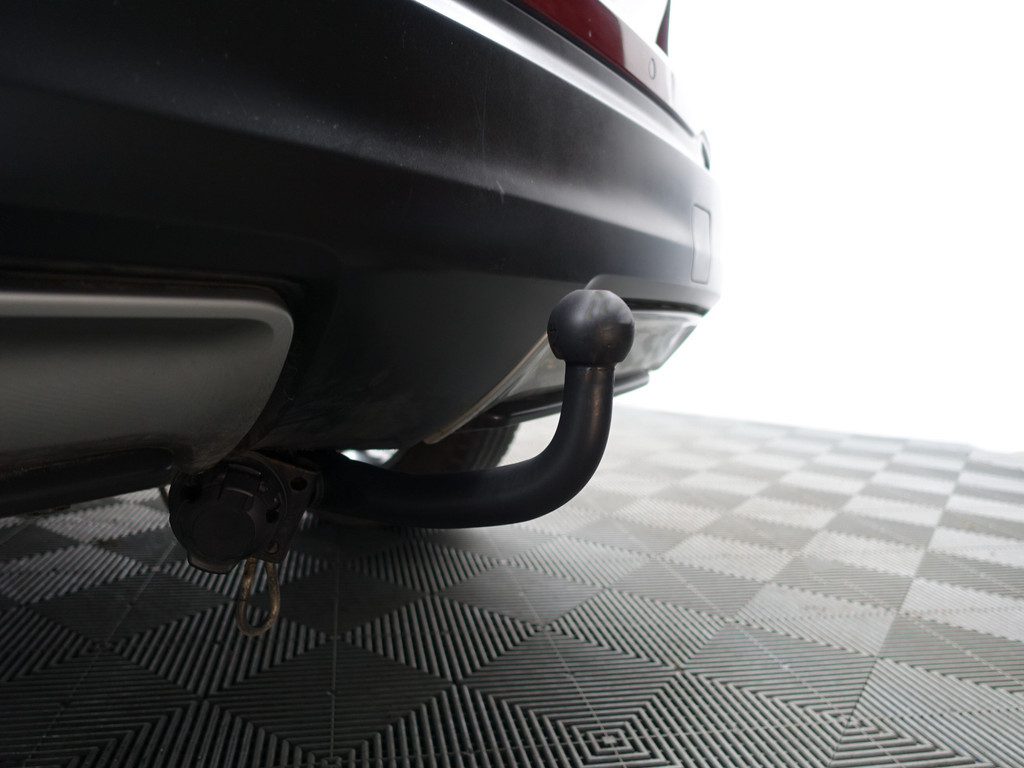 
Nissan QASHQAI 1.3 DIG-T N-Connecta Aut- Panodak, 360 Camera, Lane Assist, Trekhaak, Keyless, Xenon Led vol									