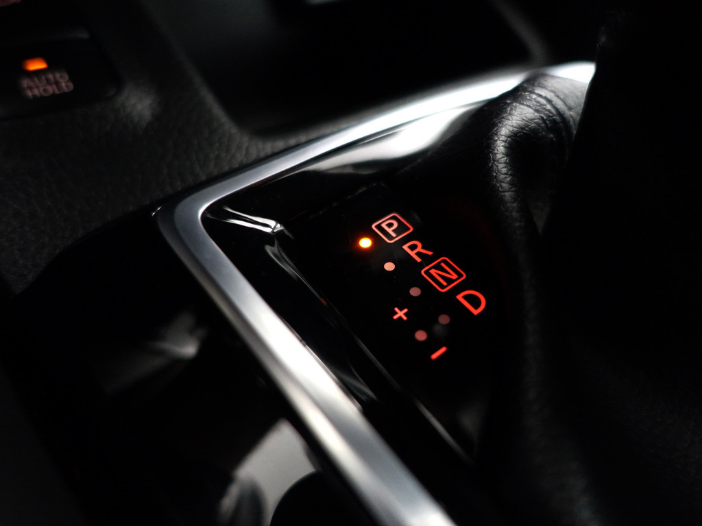 
Nissan QASHQAI 1.3 DIG-T N-Connecta Aut- Panodak, 360 Camera, Lane Assist, Trekhaak, Keyless, Xenon Led vol									