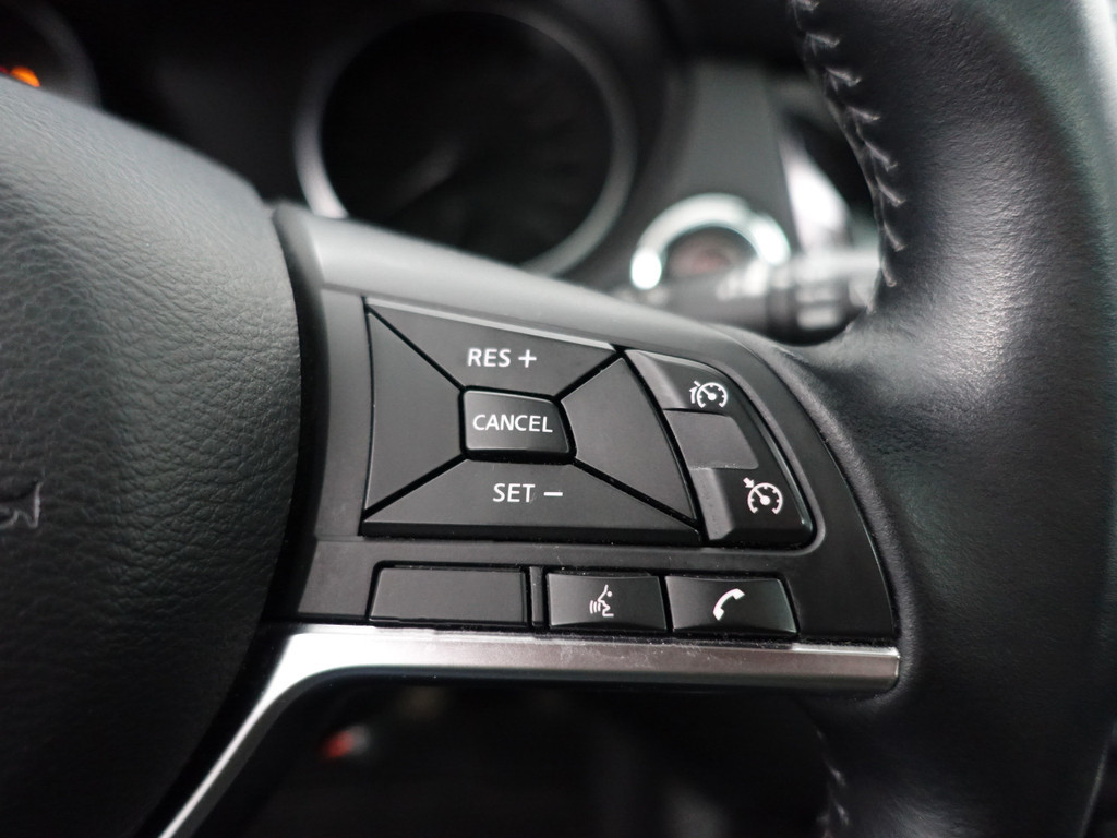 
Nissan QASHQAI 1.3 DIG-T N-Connecta Aut- Panodak, 360 Camera, Lane Assist, Trekhaak, Keyless, Xenon Led vol									