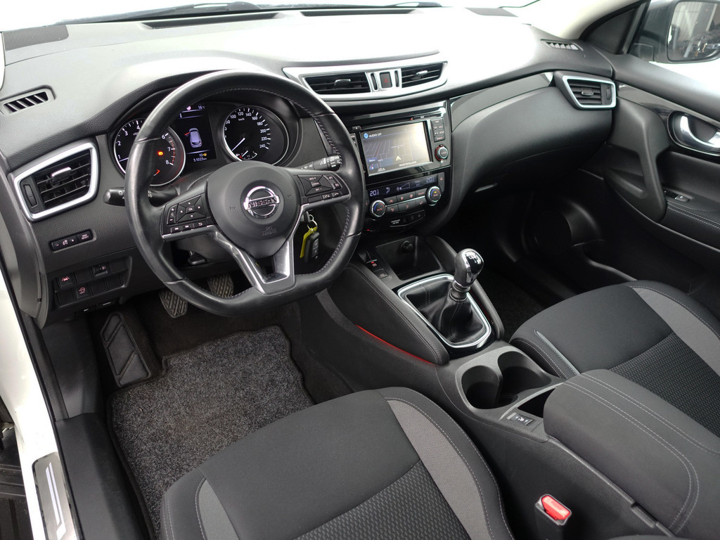 
Nissan QASHQAI 1.2 Business Edition- Treeplanken, 360 Camera, Led, Sfeerverlichting, Stoelverwarming, Lane Assist vol									