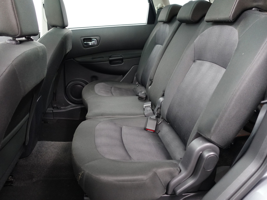 
Nissan QASHQAI+2 1.6 Connect Edition- 7 Pers, Panodak, Camera, Navi, Clima, cruise vol									