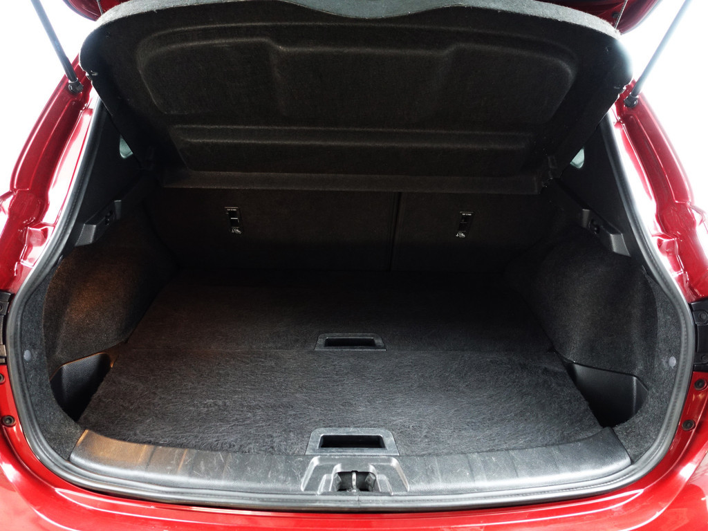 
Nissan QASHQAI 1.3 DIG-T N-Connecta Aut- Panodak, 360 Camera, Lane Assist, Trekhaak, Keyless, Xenon Led vol									