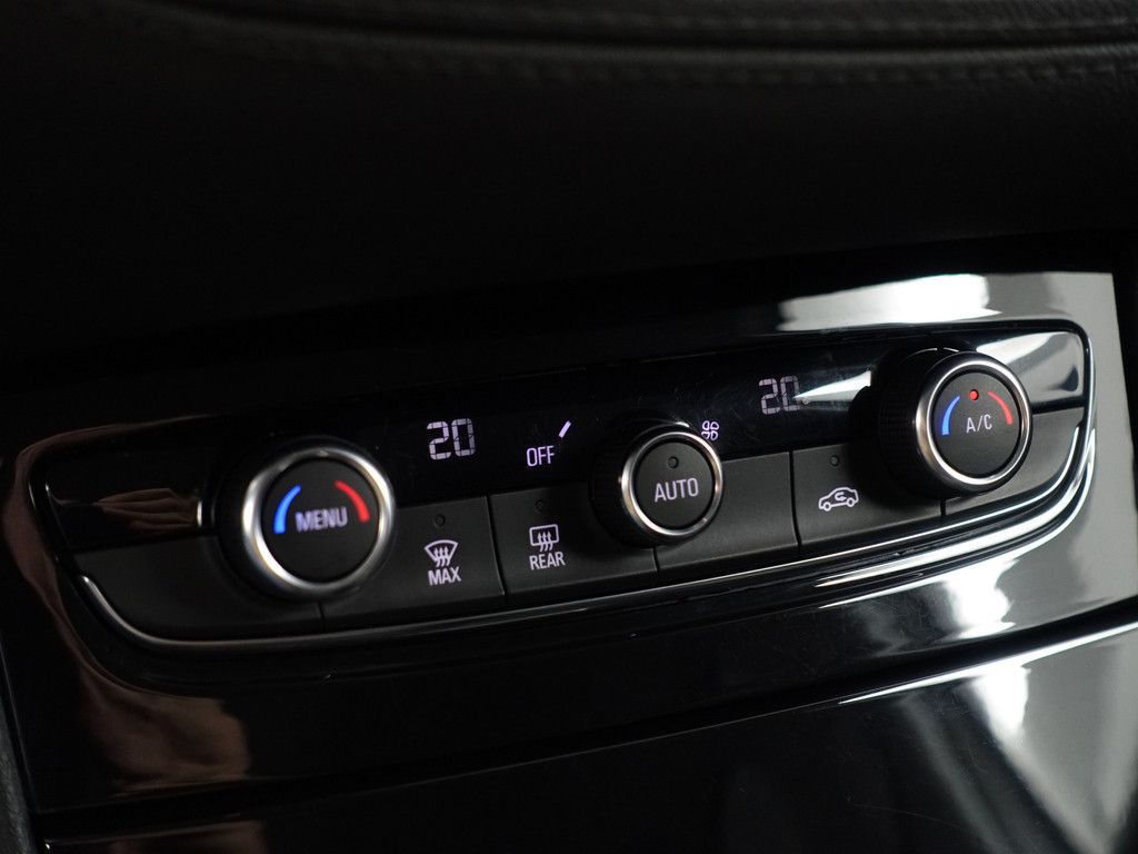 
Opel Grandland X 1.2 Turbo Ultimate Aut- Two Tone, Carplay, Park Assist, Lane Assist, Sfeerverlichting, Led, Sport Interieur vol									