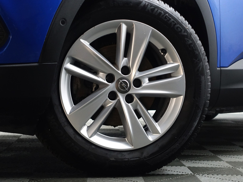 
Opel Grandland X 1.2 Turbo Executive Aut- Comfort Interieur, Park Assist, Lane Assist, CarPlay, Navi, Clima, Led vol									