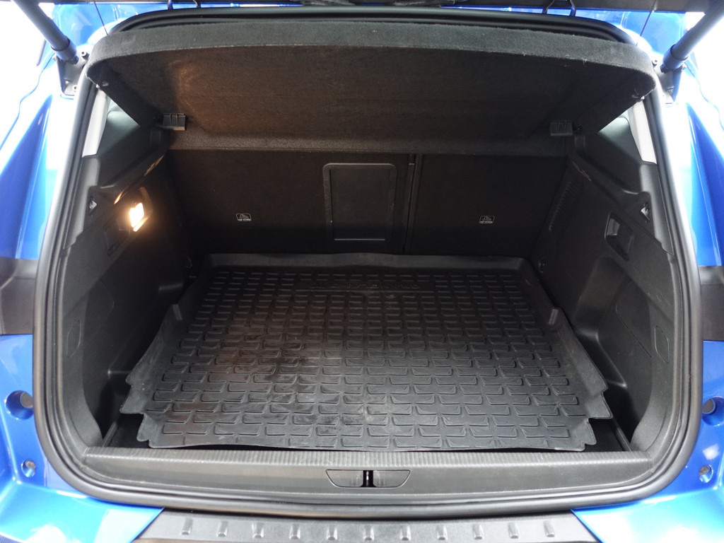 
Opel Grandland X 1.2 Turbo Executive Aut- Comfort Interieur, Park Assist, Lane Assist, CarPlay, Navi, Clima, Led vol									