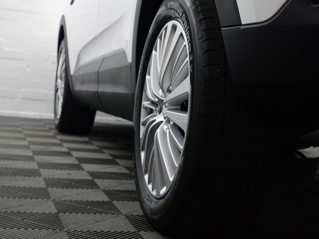 
Opel Grandland X 1.2 Turbo Ultimate Aut- Two Tone, Carplay, Park Assist, Lane Assist, Sfeerverlichting, Led, Sport Interieur vol									