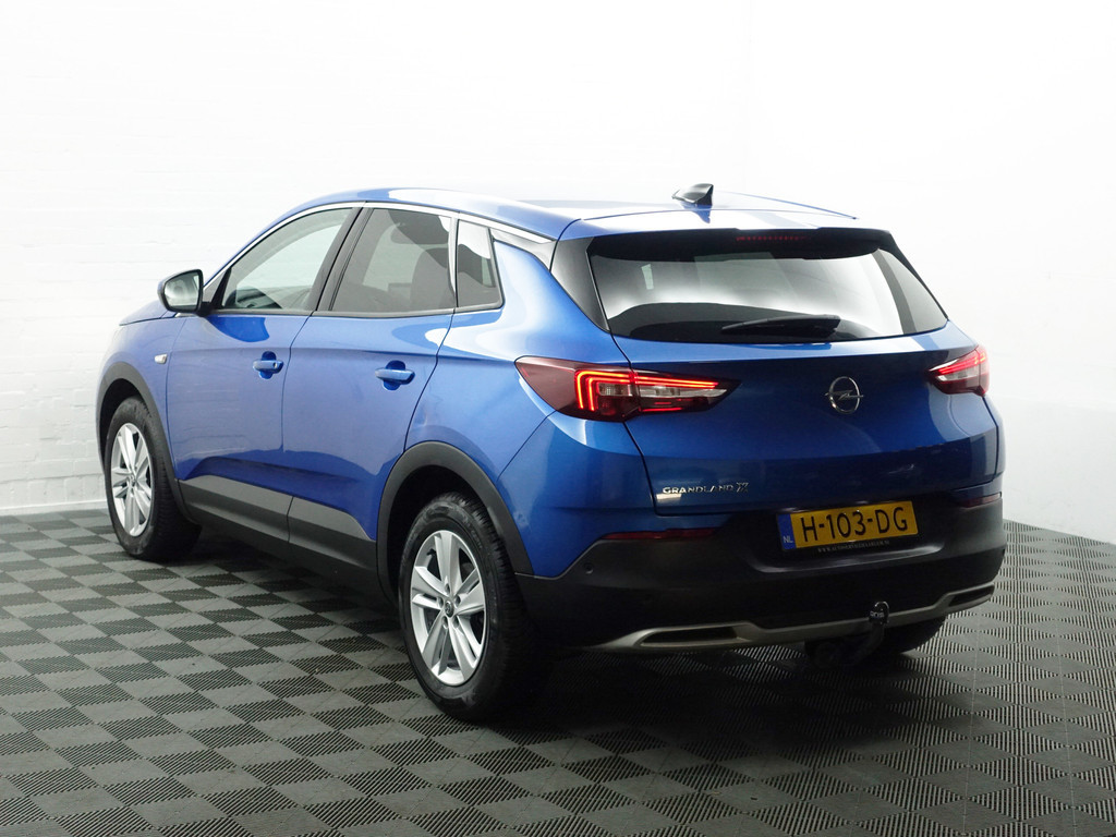 
Opel Grandland X 1.2 Turbo Executive Aut- Comfort Interieur, Park Assist, Lane Assist, CarPlay, Navi, Clima, Led vol									
