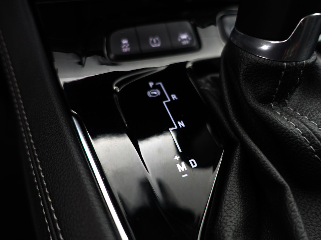 
Opel Grandland X 1.2 Turbo Executive Aut- Comfort Interieur, Park Assist, Lane Assist, CarPlay, Navi, Clima, Led vol									