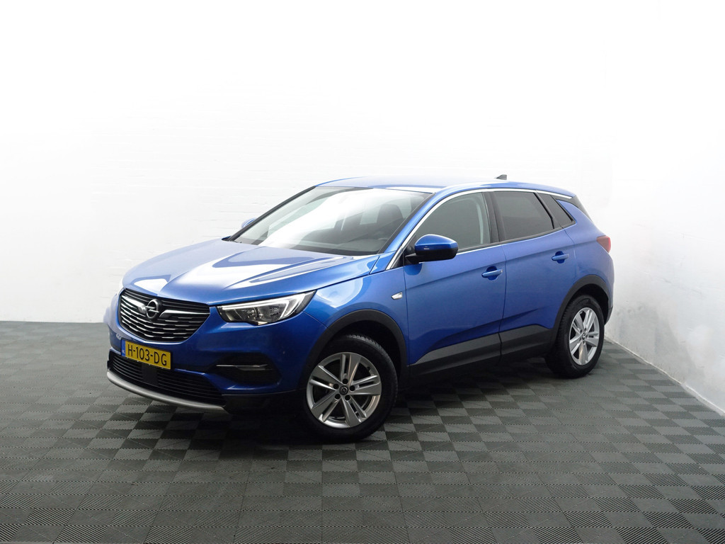 
Opel Grandland X 1.2 Turbo Executive Aut- Comfort Interieur, Park Assist, Lane Assist, CarPlay, Navi, Clima, Led vol									