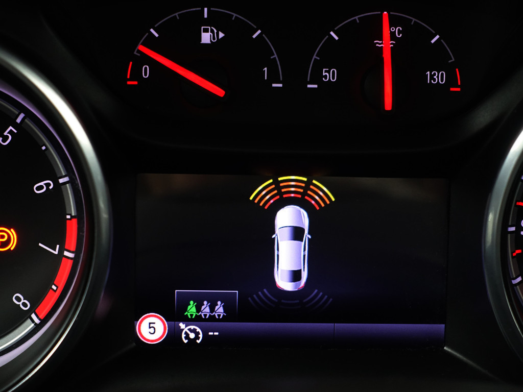 
Opel Insignia Grand Sport 1.5 Turbo OPC Line- Stuur/Stoelverwarming, Xenon Led, Lane Assist, Virtual Cockpit, Camera, Sport Interieur vol									