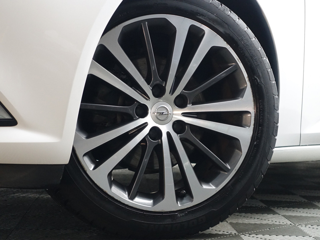 
Opel Insignia Grand Sport 1.5 Turbo OPC Line- Stuur/Stoelverwarming, Xenon Led, Lane Assist, Virtual Cockpit, Camera, Sport Interieur vol									