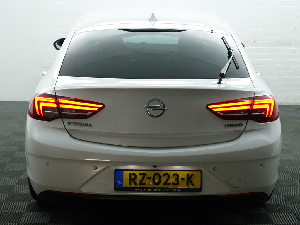 
Opel Insignia Grand Sport 1.5 Turbo OPC Line- Stuur/Stoelverwarming, Xenon Led, Lane Assist, Virtual Cockpit, Camera, Sport Interieur vol									