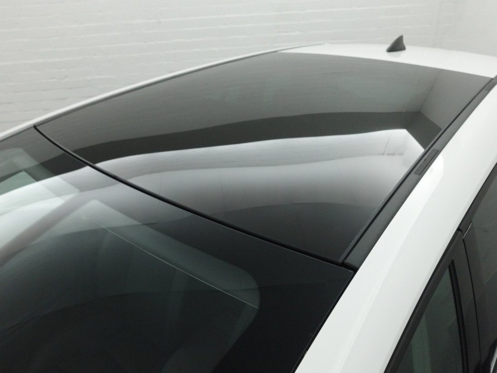 
Opel Zafira Tourer 1.4 Innovation OPC- 7 Pers, Panoramadak, Xenon Led, Stuur/Stoelverwarming, Camera, Sfeerverlichting, Sport Leder vol									