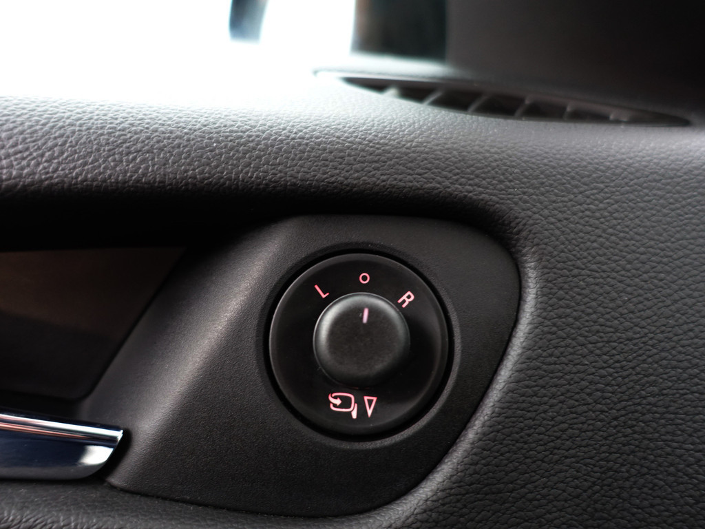 
Opel Zafira Tourer 1.4 Innovation OPC- 7 Pers, Panoramadak, Xenon Led, Stuur/Stoelverwarming, Camera, Sfeerverlichting, Sport Leder vol									