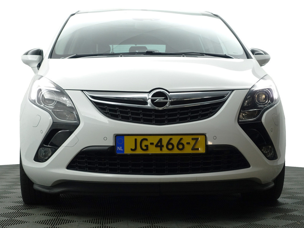 
Opel Zafira Tourer 1.4 Innovation OPC- 7 Pers, Panoramadak, Xenon Led, Stuur/Stoelverwarming, Camera, Sfeerverlichting, Sport Leder vol									