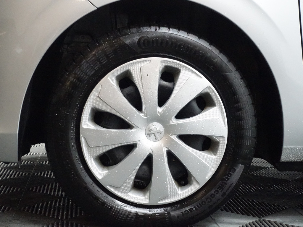 
Peugeot 108 1.0 e-VTi Active- Clima, Comfort Interieur, Bluetooth Multimedia, Elek Pakket vol									