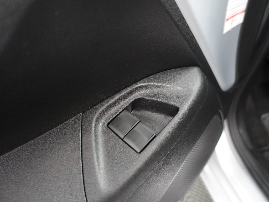 
Peugeot 108 1.0 e-VTi Active- Clima, Comfort Interieur, Bluetooth Multimedia, Elek Pakket vol									