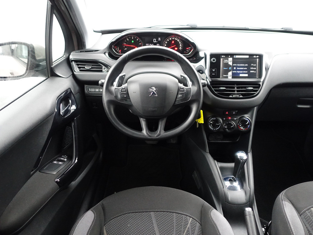 
								Peugeot 208 1.4 e-HDi Active Aut- Stoelverwarming, Cruise, Clima, Bluetooth Multimedia, Comfort Interieur vol									