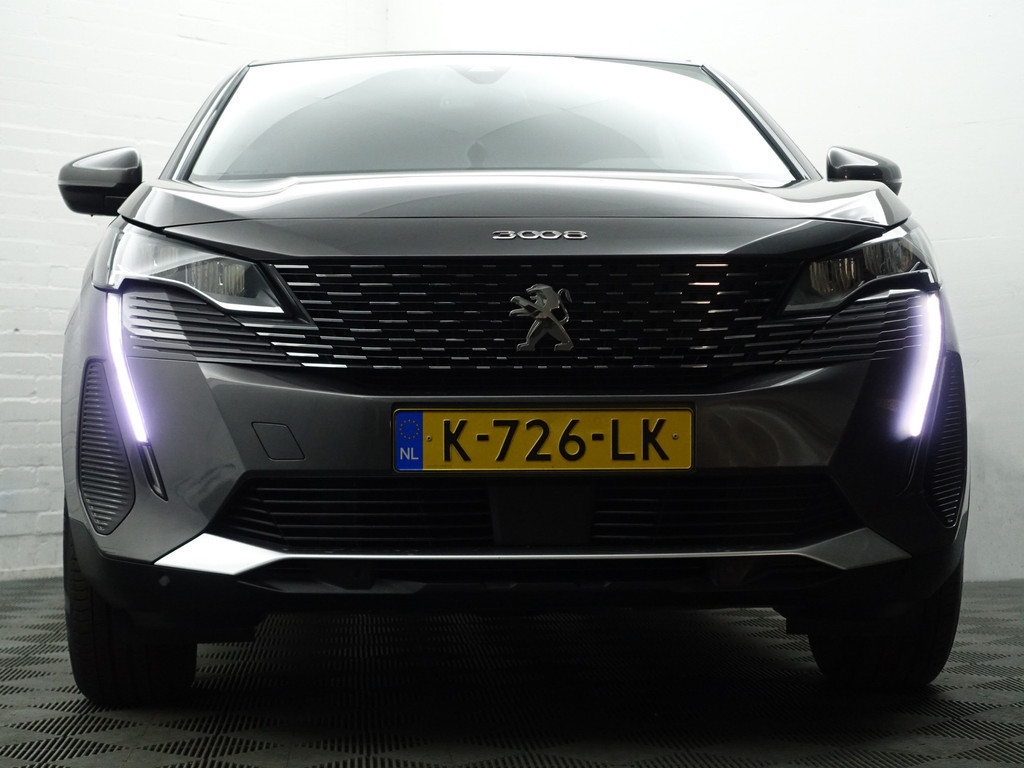 
								Peugeot 3008 1.2 PureTech Premium Aut- Xenon Led, 360 Camera, CarPlay, Carbon, Lane Assist, Keyless, Dynamic Select, Virtual Cockpit vol									
