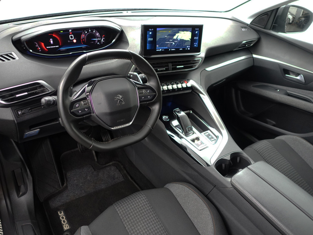 
								Peugeot 3008 1.2 PureTech Premium Aut- Xenon Led, 360 Camera, CarPlay, Carbon, Lane Assist, Keyless, Dynamic Select, Virtual Cockpit vol									