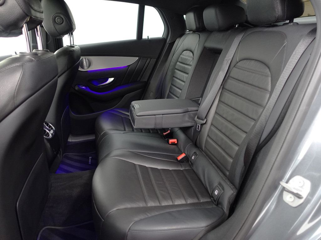 
Mercedes-Benz GLC Coupé 200 AMG Night Edition Aut- Carbon, Schuifdak, Virtual Cockpit, Sfeerverlichting, Memory Seats, Carplay, Burmester vol									