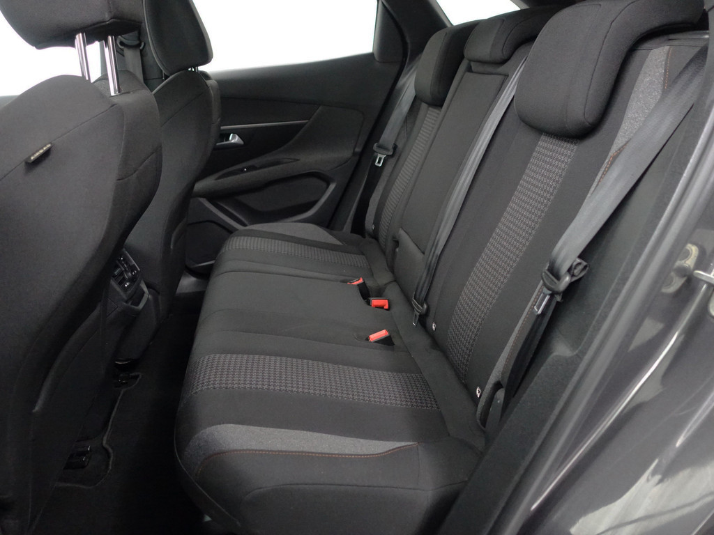 
								Peugeot 3008 1.2 PureTech Premium Aut- Xenon Led, 360 Camera, CarPlay, Carbon, Lane Assist, Keyless, Dynamic Select, Virtual Cockpit vol									