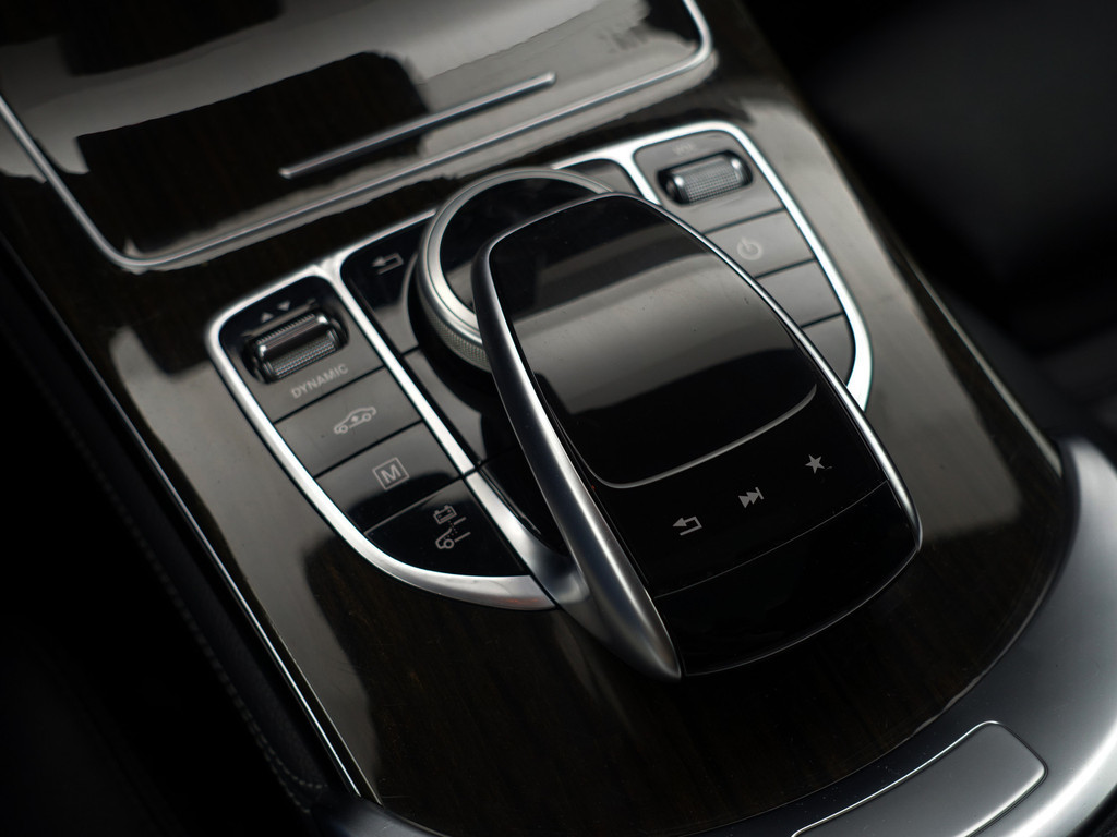 
								Mercedes-Benz GLC 350e 4MATIC AMG Prestige Plus Aut- Panoramadak, Burmester Audio, Keyless, Leder Sport Interieur, Xenon Led vol									