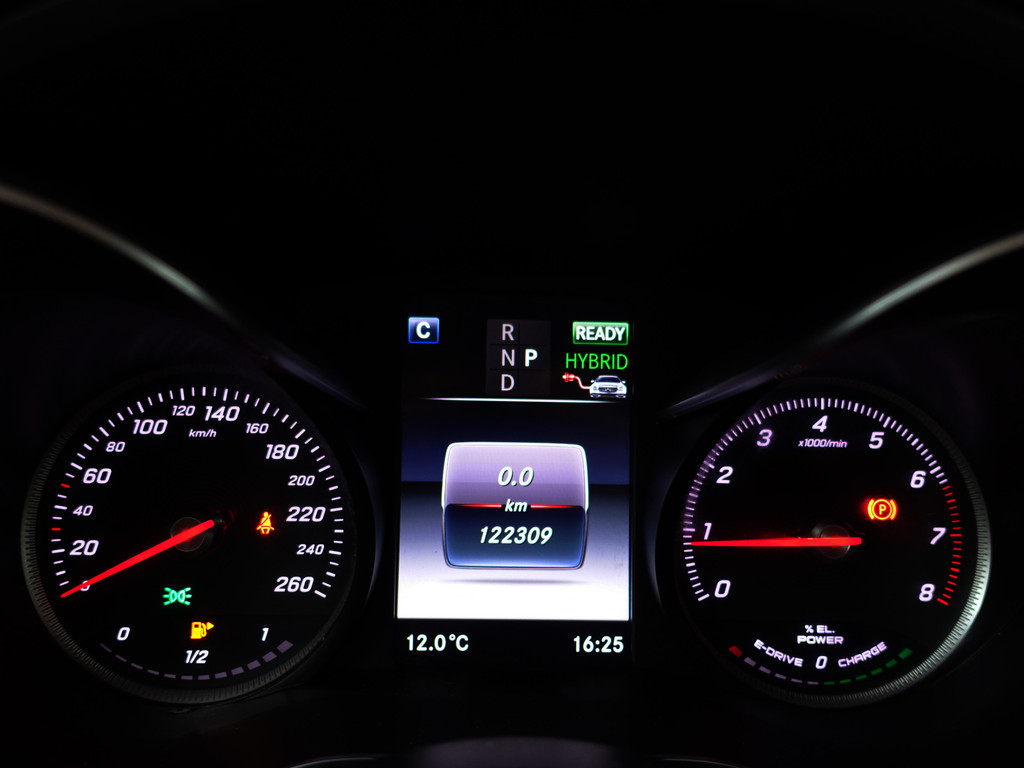 
								Mercedes-Benz GLC 350e 4MATIC AMG Prestige Plus Aut- Panoramadak, Burmester Audio, Keyless, Leder Sport Interieur, Xenon Led vol									
