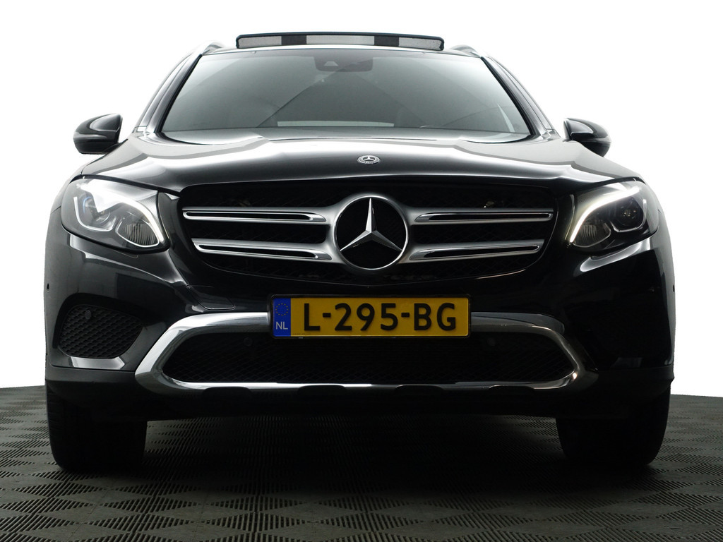 
								Mercedes-Benz GLC 350e 4MATIC AMG Prestige Plus Aut- Panoramadak, Burmester Audio, Keyless, Leder Sport Interieur, Xenon Led vol									