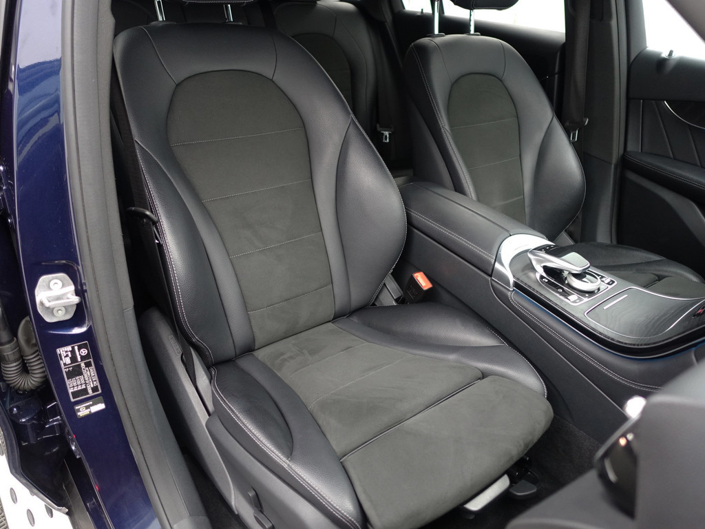 
Mercedes-Benz GLC 250 d 4MATIC AMG Prestige Aut- Xenon Led, Sfeerverlichting, Treeplanken, Camera, Keyless, Elek Trekhaak vol									