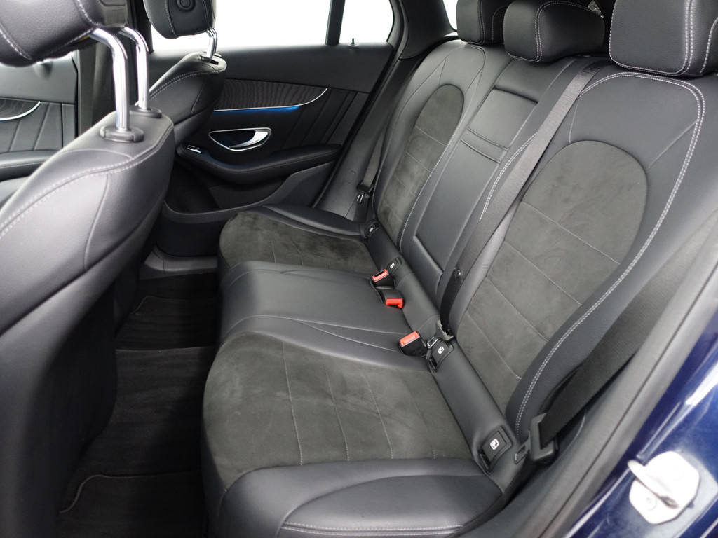 
Mercedes-Benz GLC 250 d 4MATIC AMG Prestige Aut- Xenon Led, Sfeerverlichting, Treeplanken, Camera, Keyless, Elek Trekhaak vol									