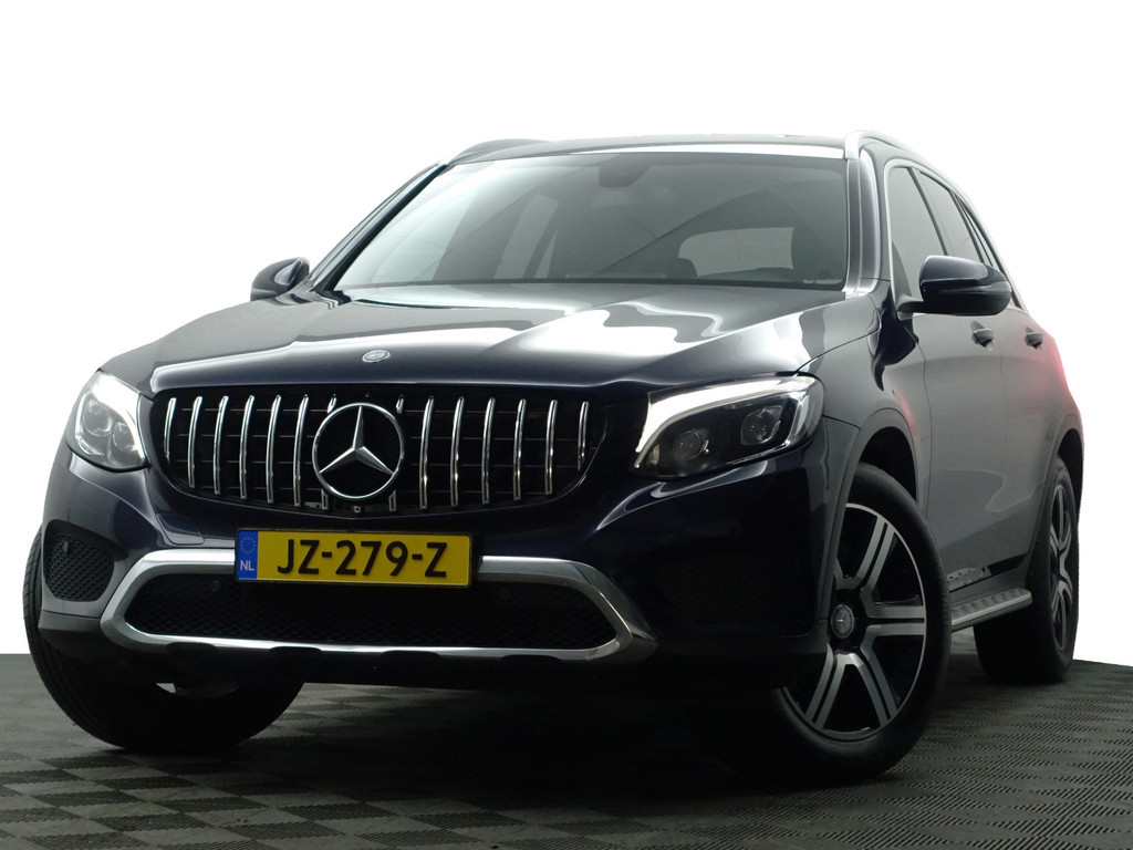 
Mercedes-Benz GLC 250 d 4MATIC AMG Prestige Aut- Xenon Led, Sfeerverlichting, Treeplanken, Camera, Keyless, Elek Trekhaak vol									