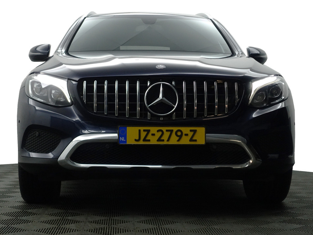 
Mercedes-Benz GLC 250 d 4MATIC AMG Prestige Aut- Xenon Led, Sfeerverlichting, Treeplanken, Camera, Keyless, Elek Trekhaak vol									